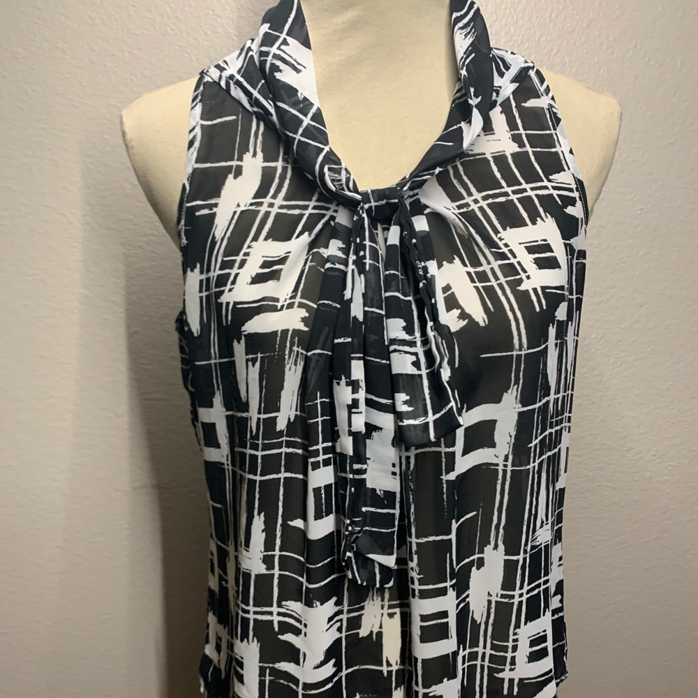 A diva blouse top